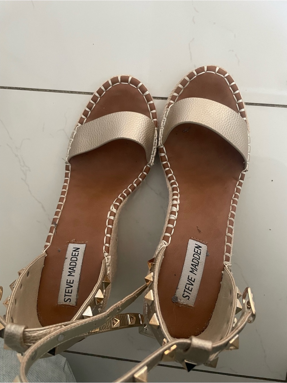 Steve Madden Women's Gold Leather Studded wedges